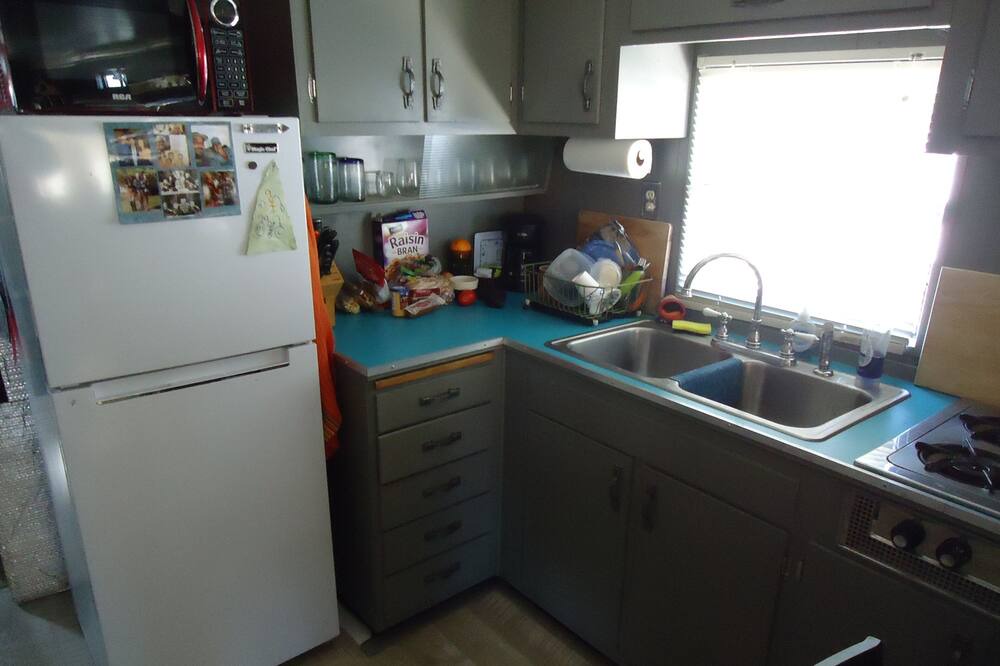 Photo of Kitchen in Bombay Beach