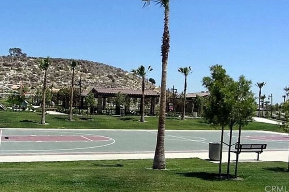 Photo of Others in Lake Forest