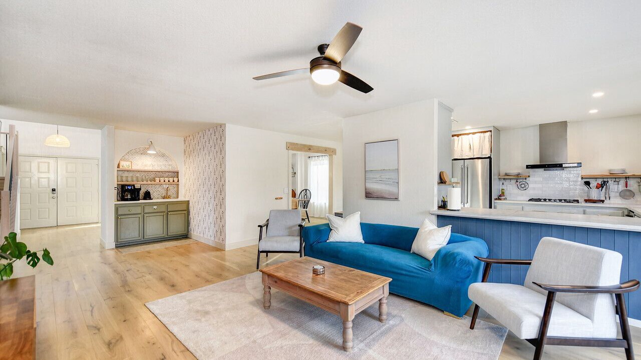 Photo of Livingroom in Cameron Park