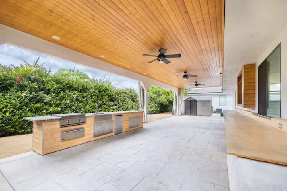 Photo of Patio Balcony in Northridge