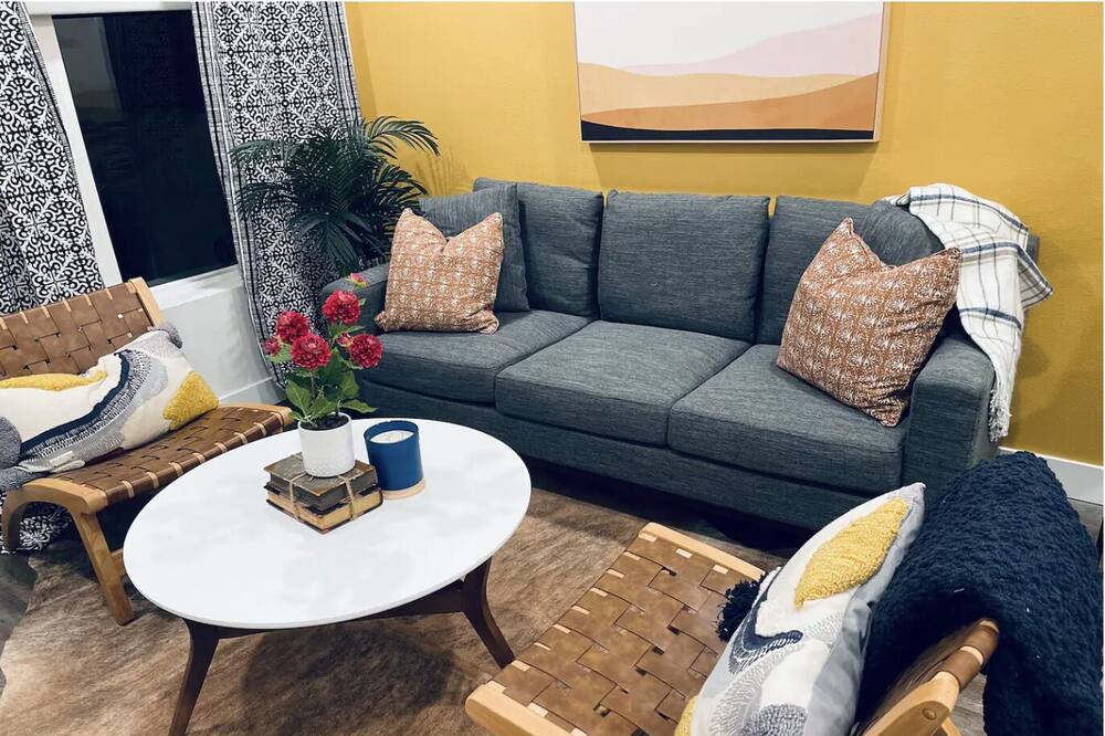 Photo of Livingroom in The Flats