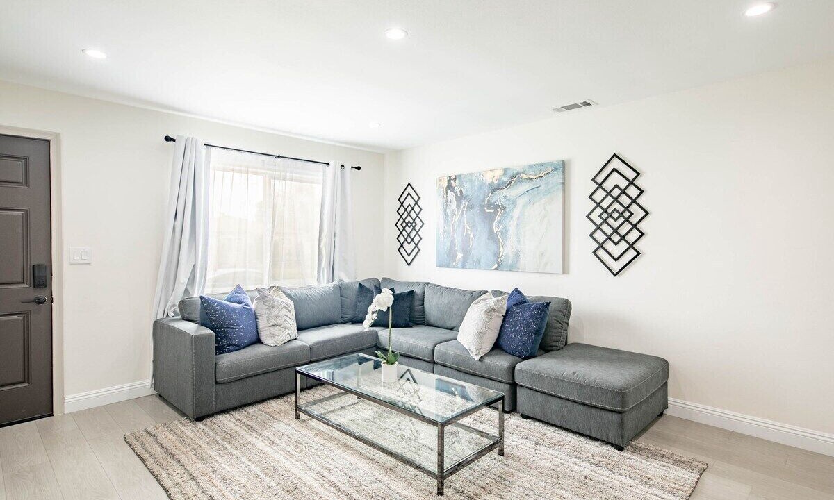 Photo of Livingroom in Rosemead