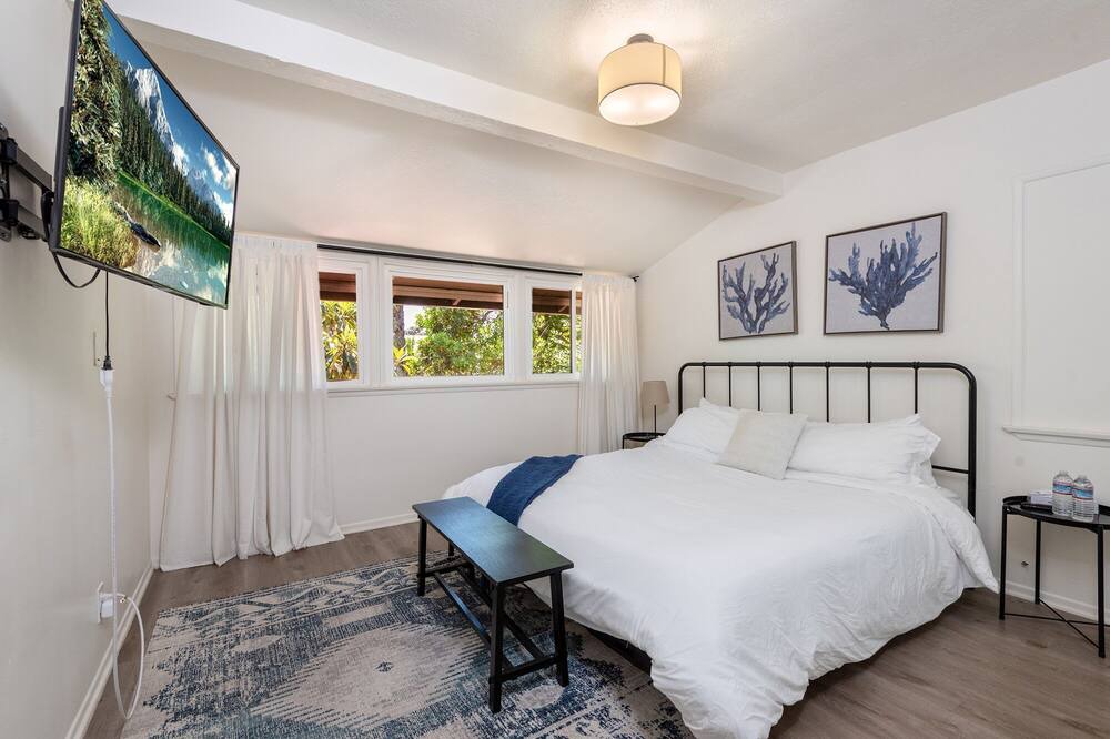 Photo of Bedroom in Tri-West