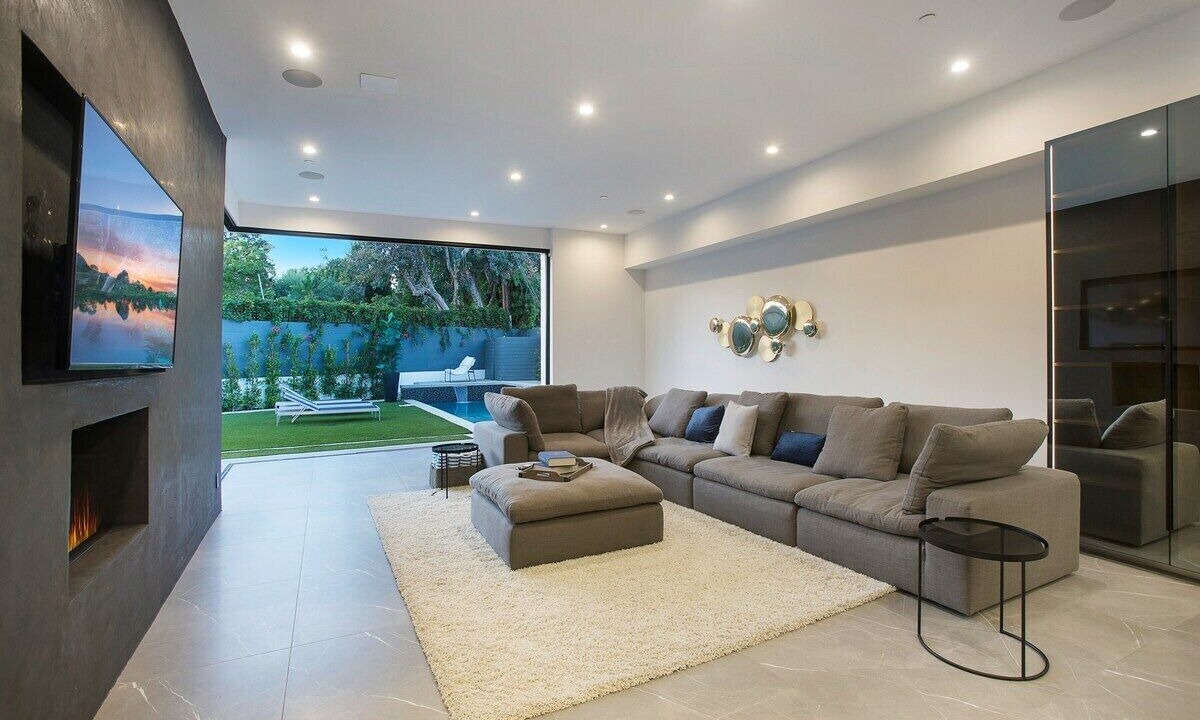 Photo of Livingroom in Brentwood