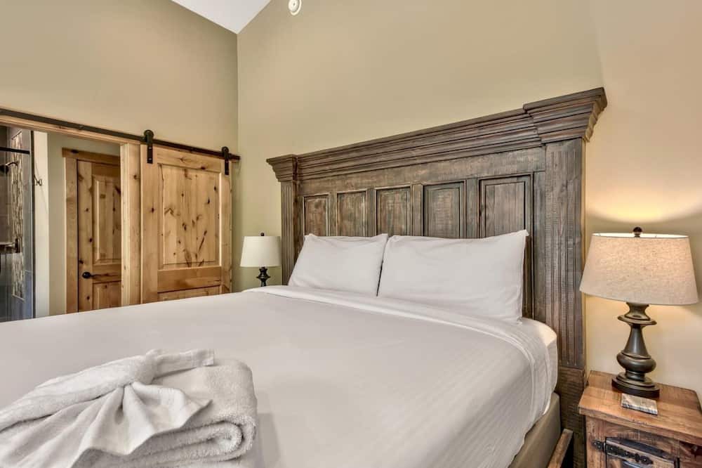 Photo of Bedroom in Tahoe Paradise