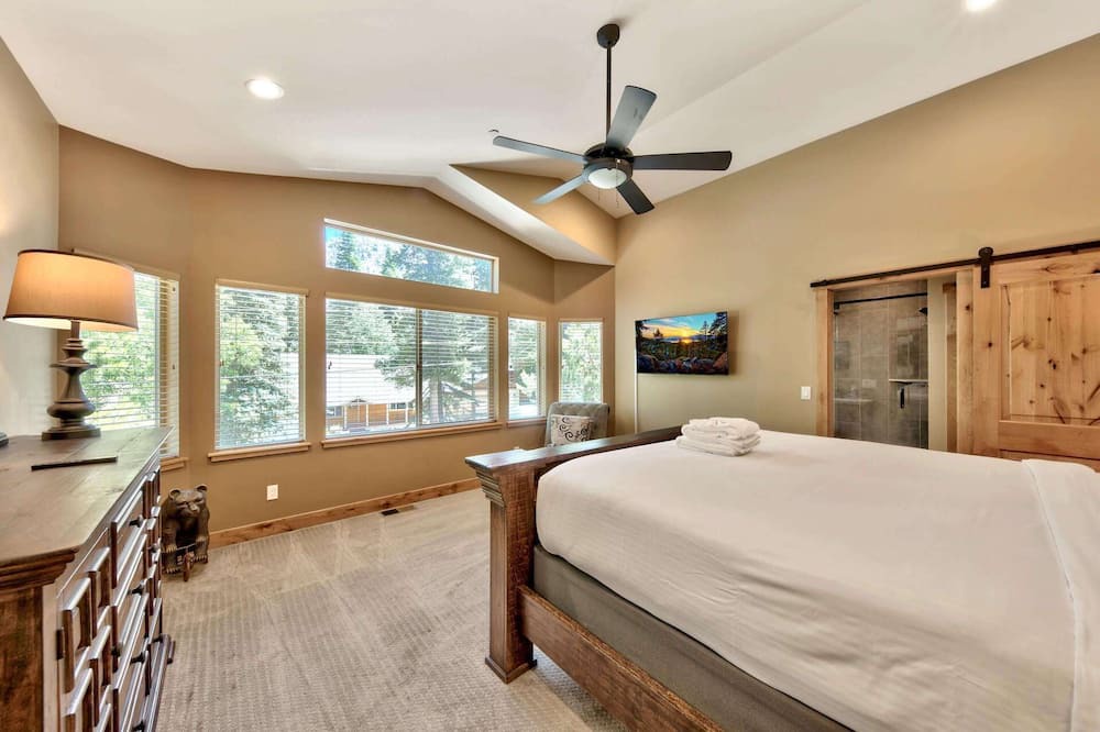 Photo of Bedroom in Tahoe Paradise