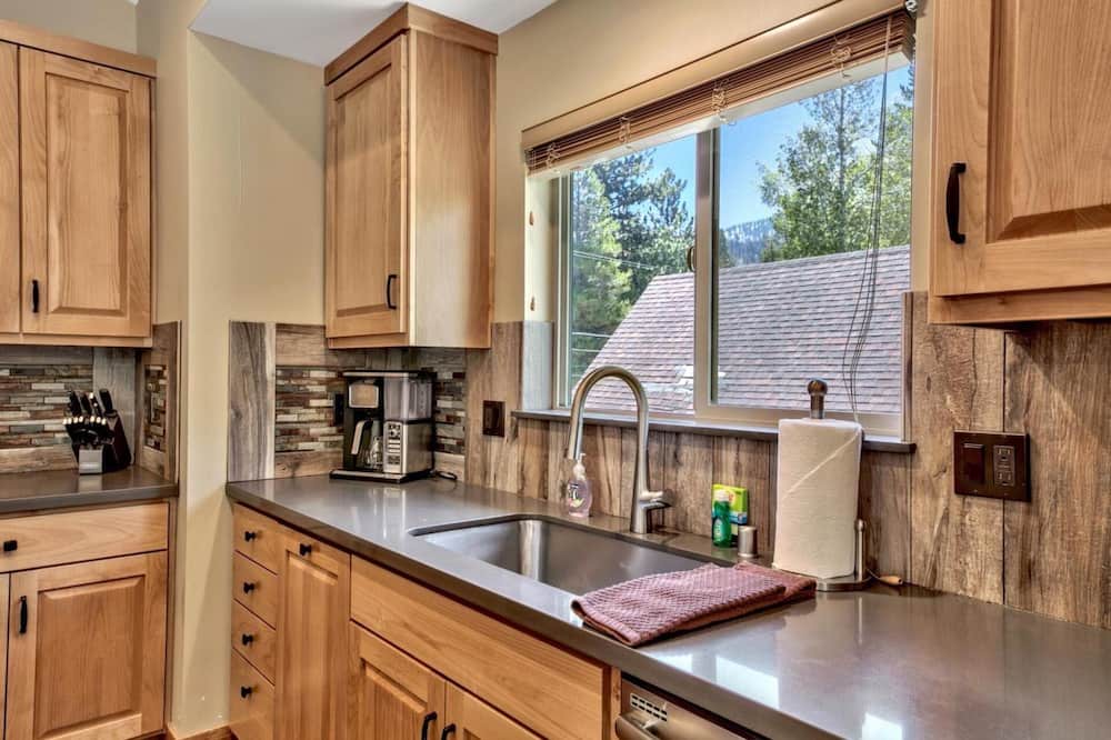 Photo of Kitchen in Tahoe Paradise