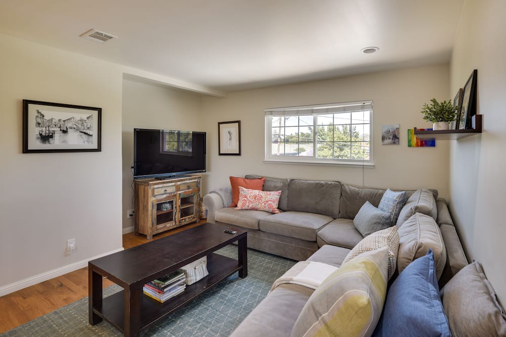 Photo of Bedroom in South San Jose