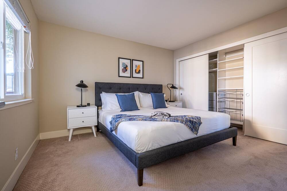 Photo of Bedroom in East San Mateo