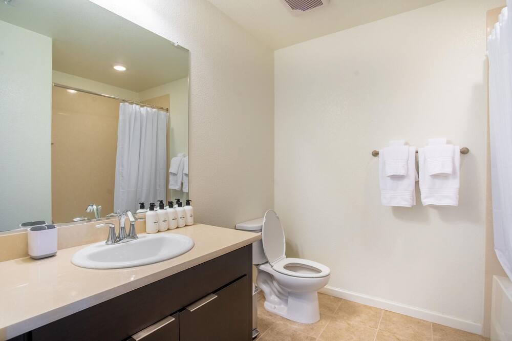 Photo of Bathroom in Edenvale