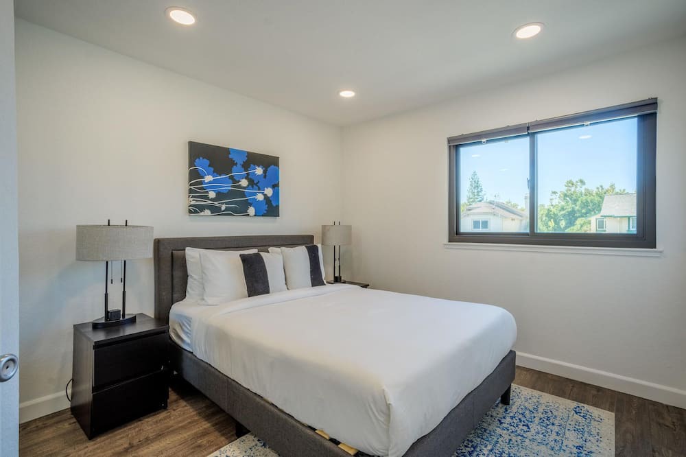 Photo of Bedroom in Pleasanton