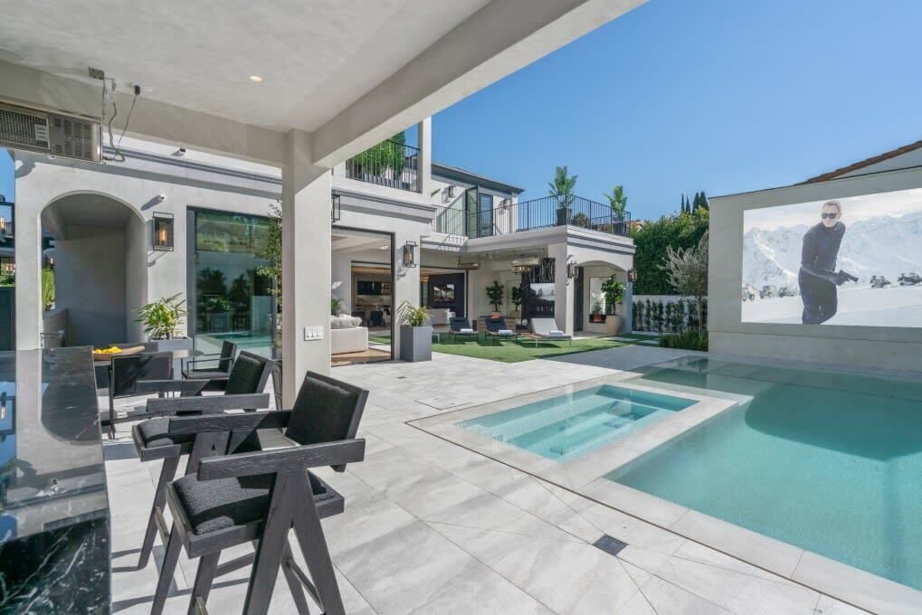 Photo of Outdoor in The Flats