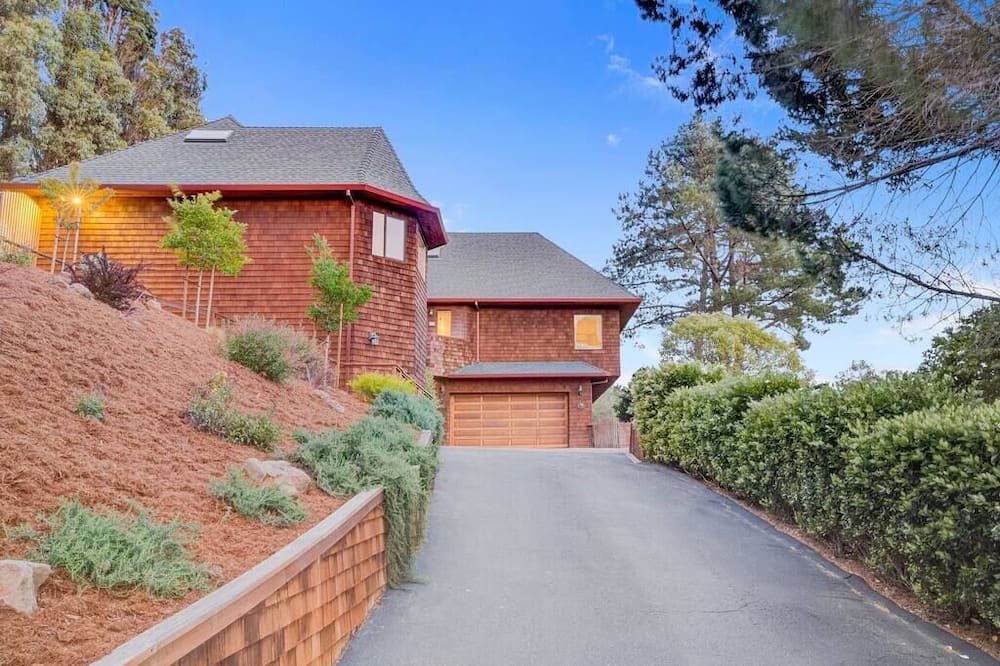 Photo of Outdoor in San Rafael