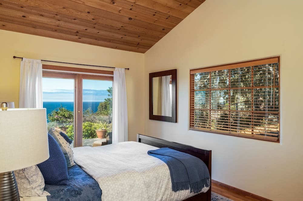 Photo of Bedroom in Carmel Highlands