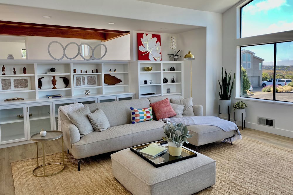Photo of Livingroom in Bodega Bay