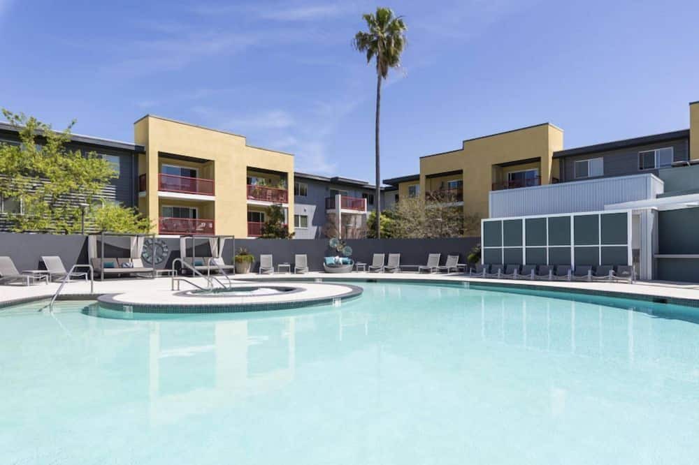 Photo of Outdoor in East San Mateo