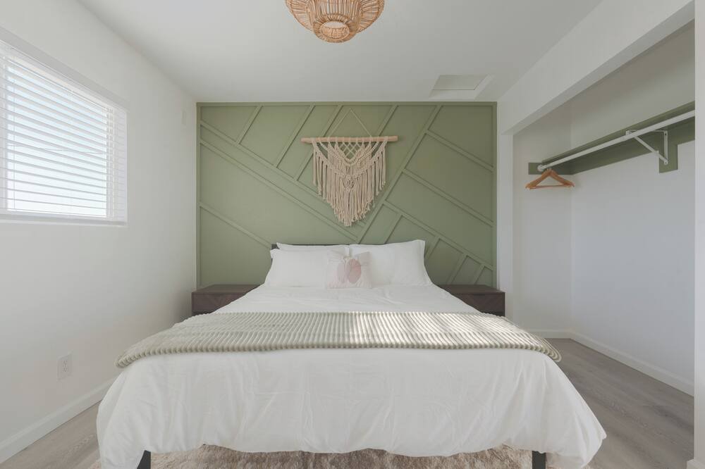 Photo of Bedroom in Wonder Valley