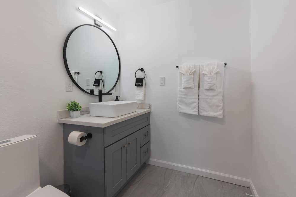 Photo of Bathroom in Wonder Valley