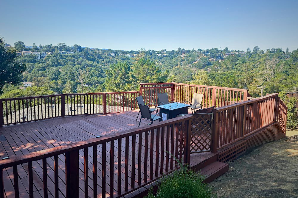 Photo of Outdoor in Belmont
