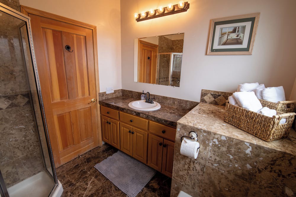Photo of Bathroom in Julian