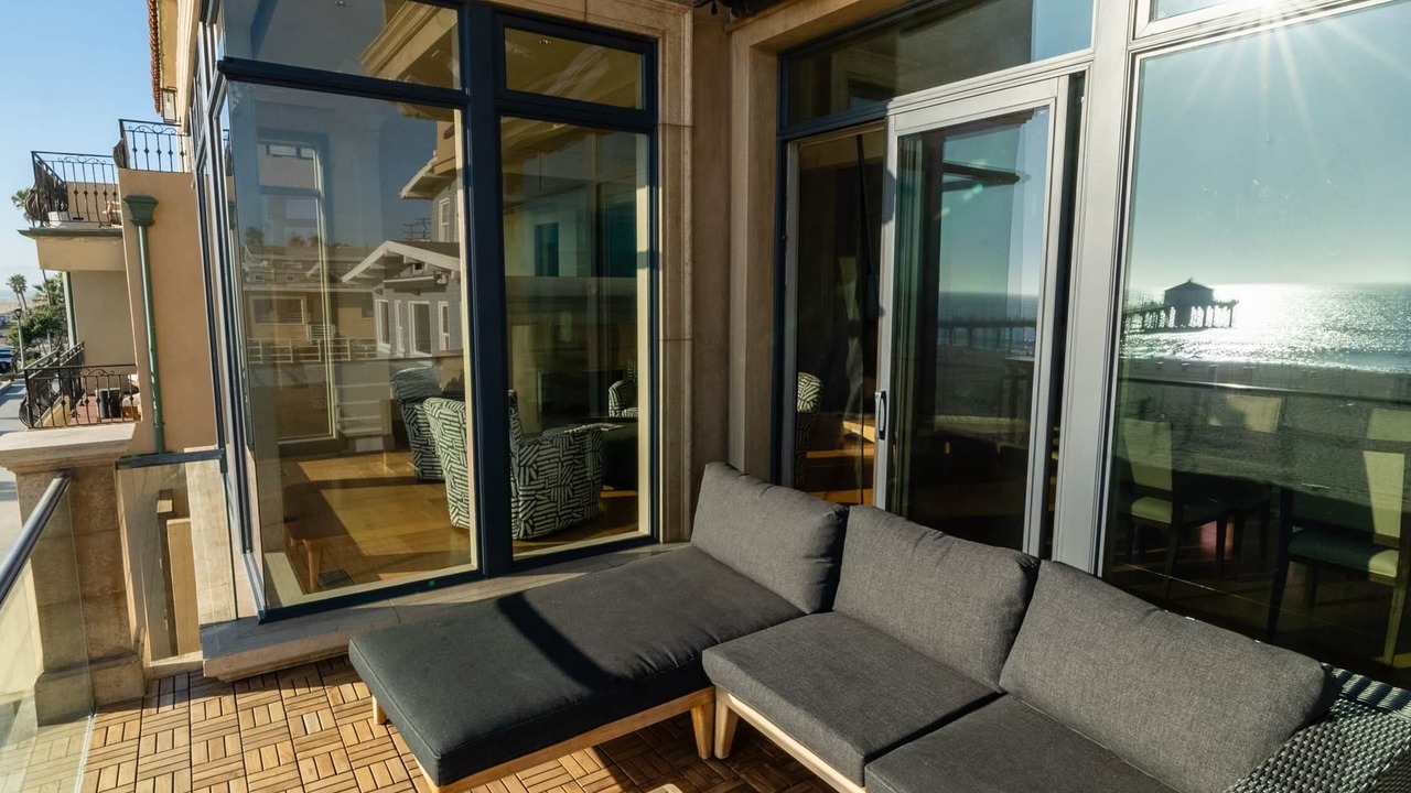 Photo of Outdoor in The Strand