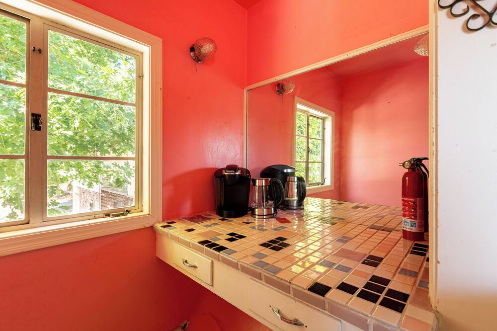 Photo of Kitchen in Roosevelt