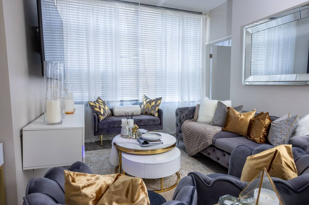 Photo of Livingroom in Mission Hills