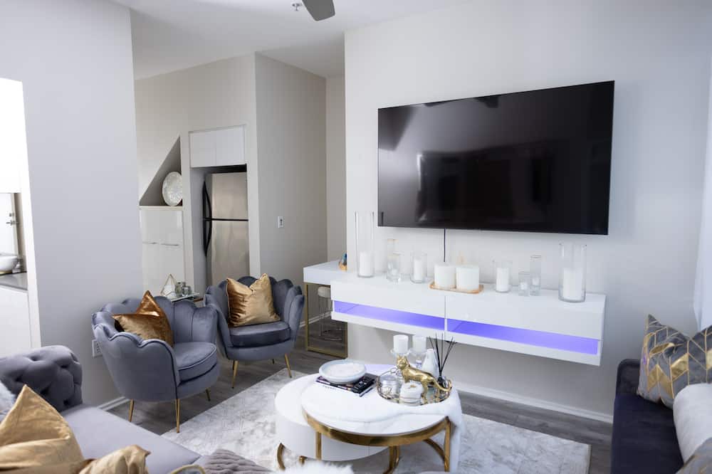 Photo of Livingroom in Mission Hills