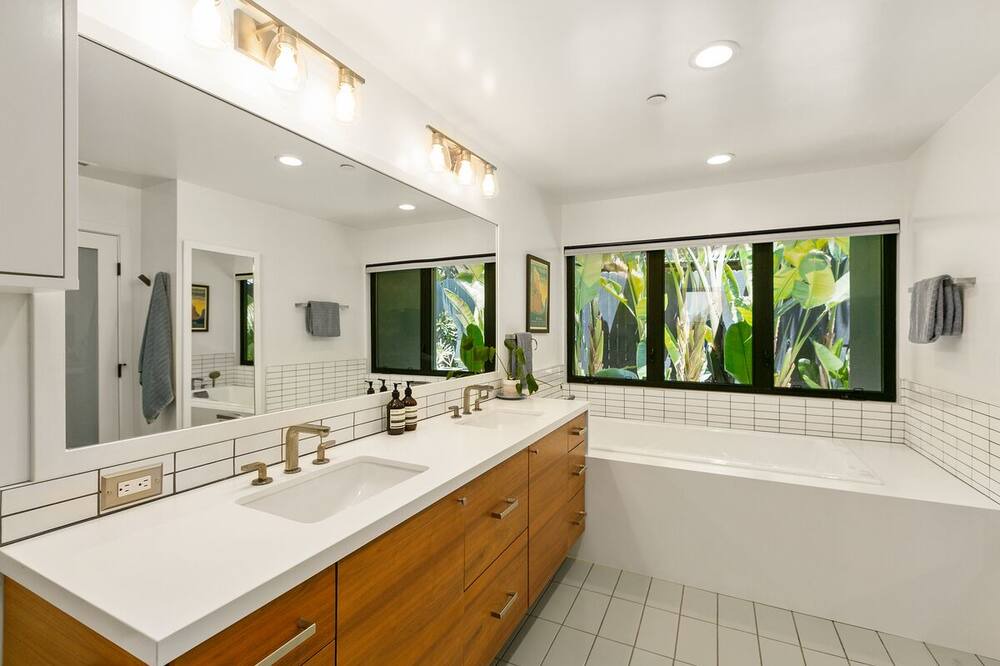 Photo of Bathroom in Leucadia