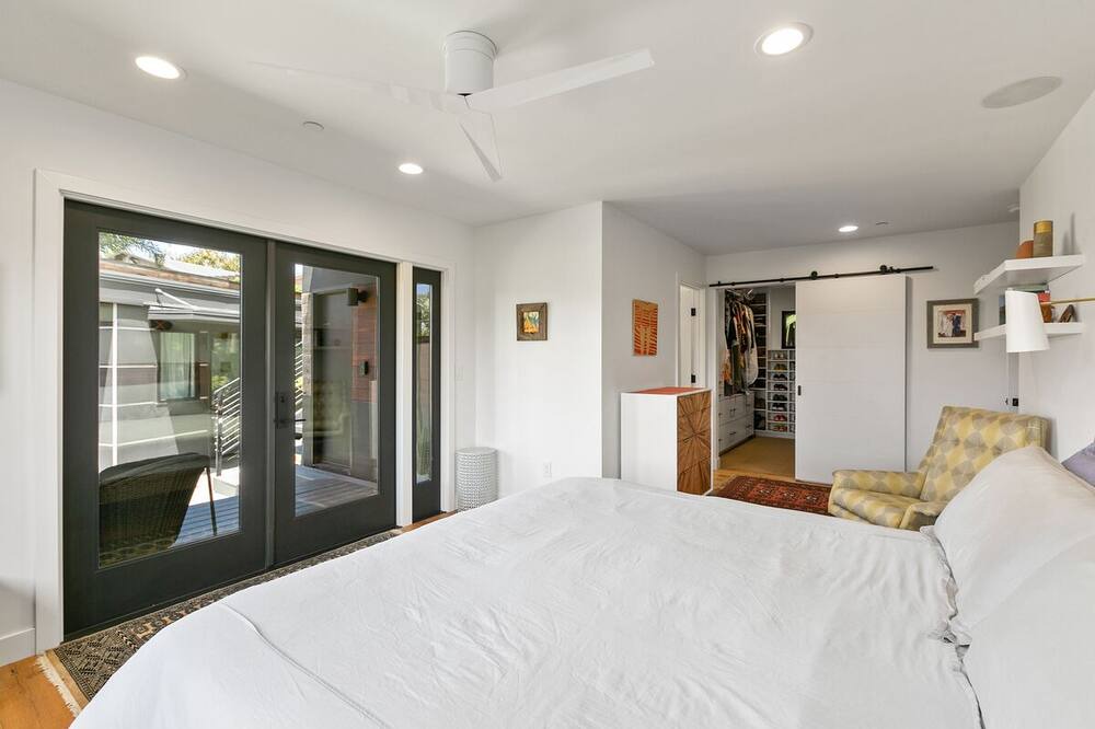 Photo of Bedroom in Leucadia