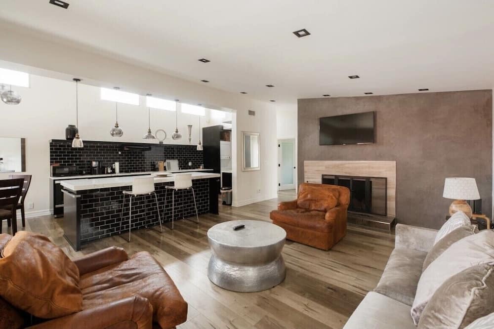 Photo of Bedroom in West Los Angeles