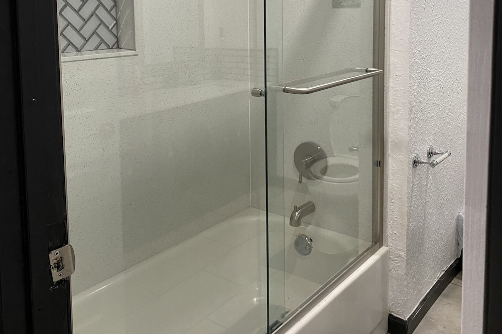 Photo of Bathroom in Atwater
