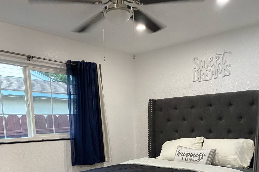Photo of Bedroom in Atwater