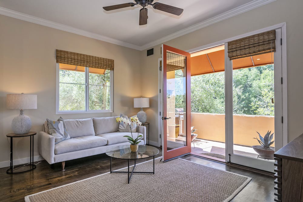 Photo of Livingroom in Bel Air