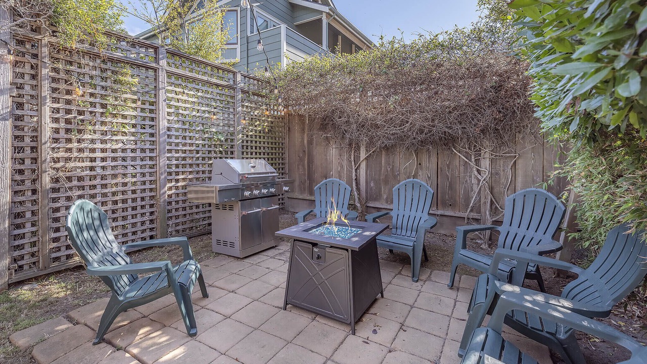 Photo of Patio Balcony in Pacific Grove