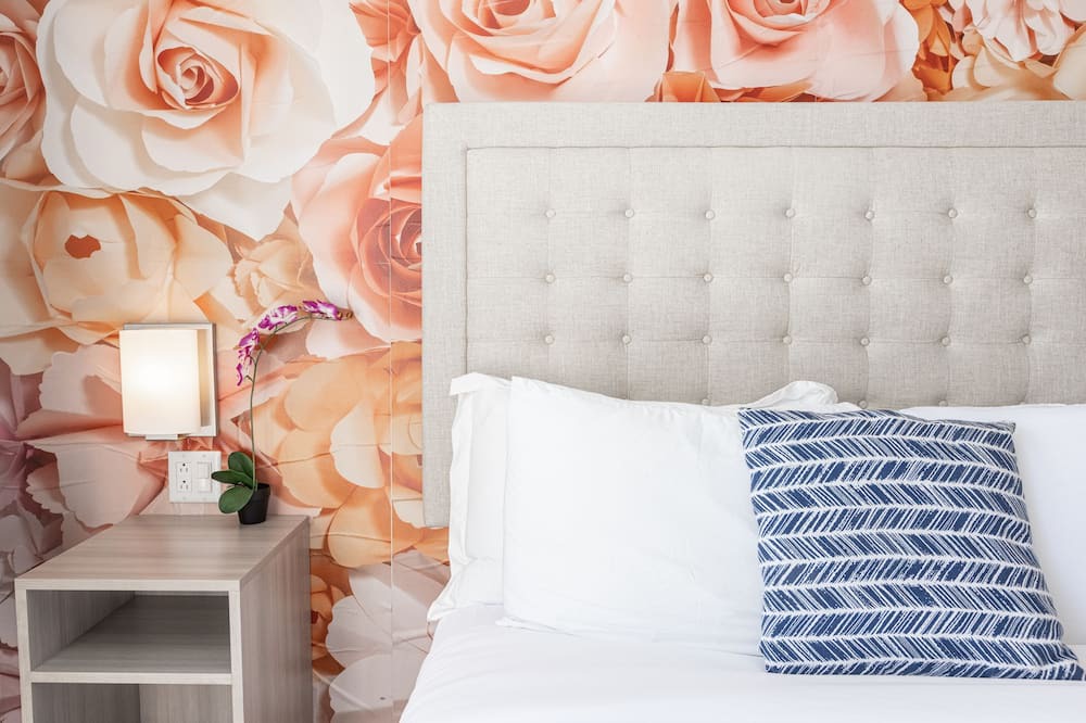 Photo of Bedroom in Mission Hills