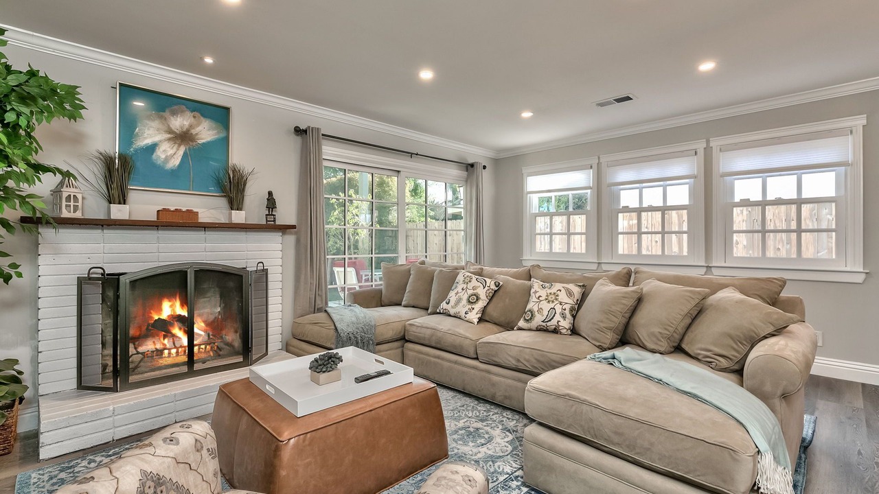 Photo of Livingroom in Santa Barbara
