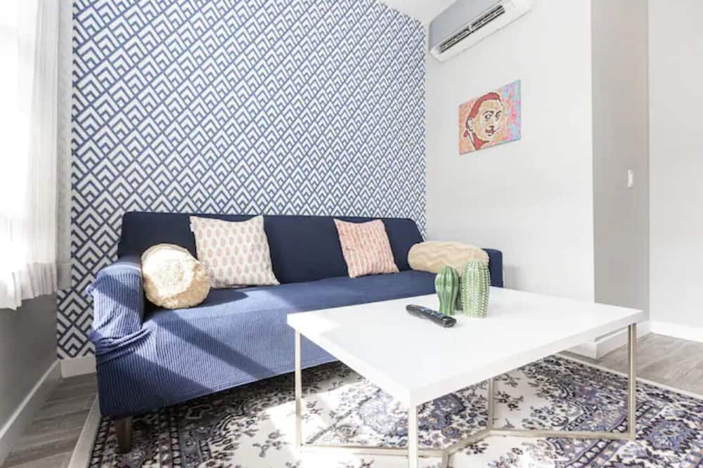 Photo of Livingroom in Mission Hills