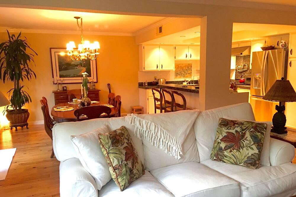 Photo of Bedroom in Carlsbad