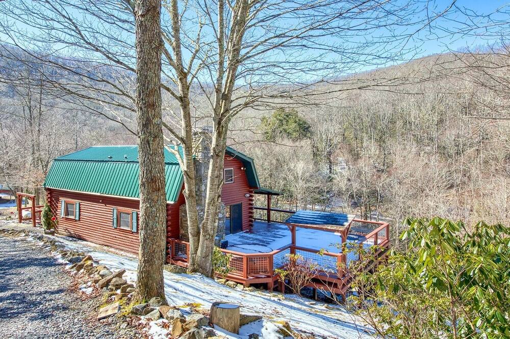 Photo of Others in Maggie Valley