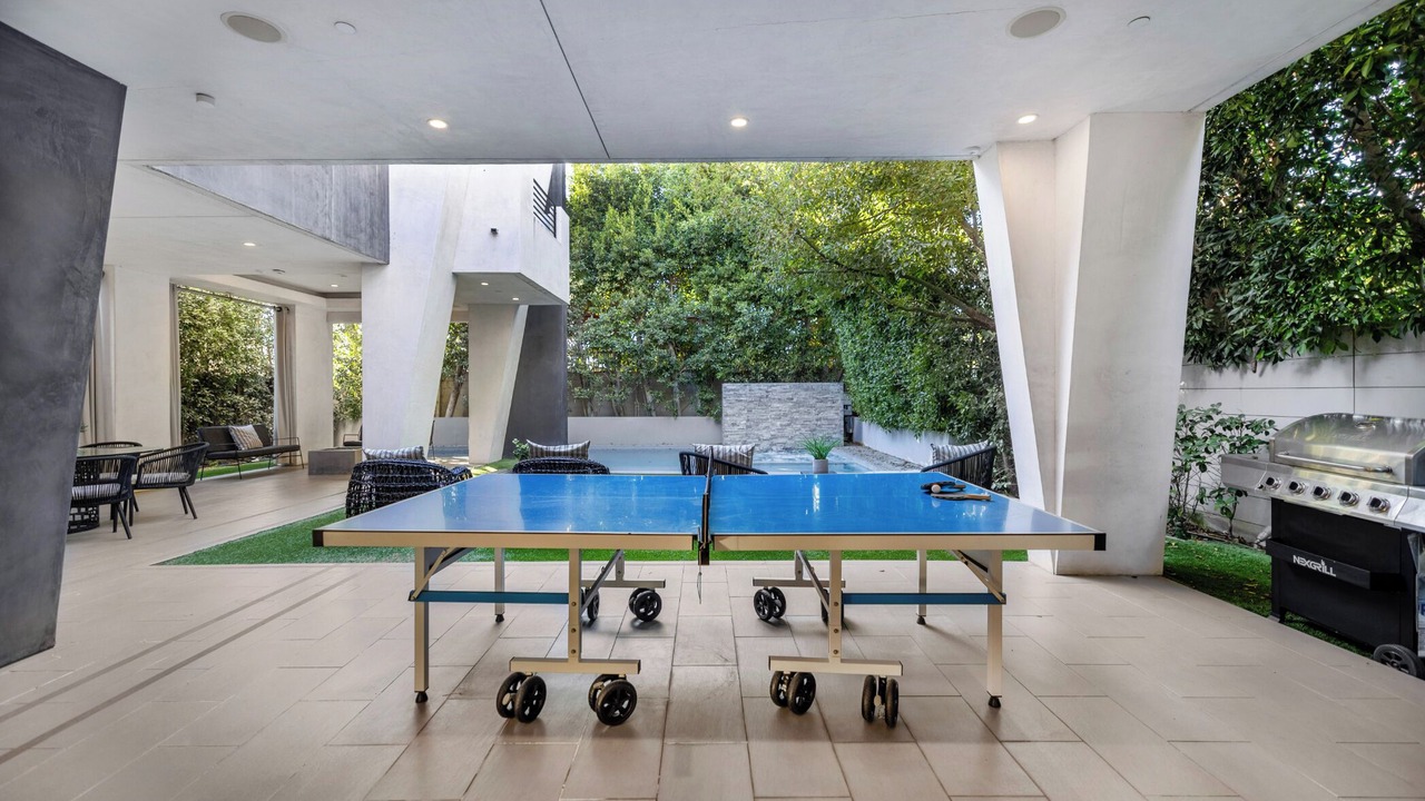 Photo of Patio Balcony in Beverly Grove