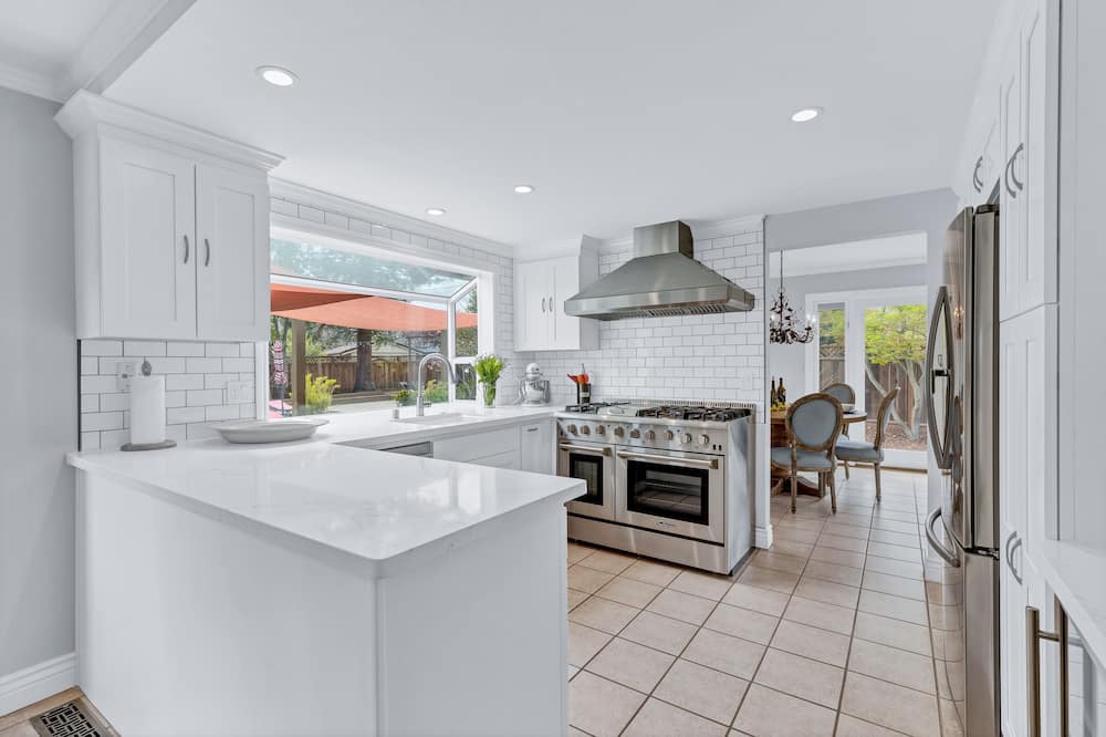 Photo of Kitchen in St. Helena