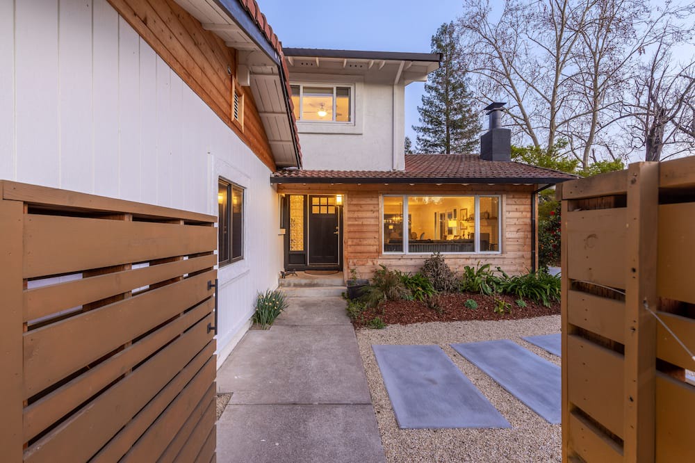 Photo of Outdoor in St. Helena