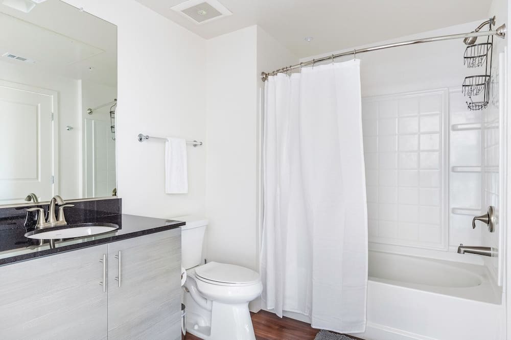 Photo of Bathroom in Renaissance