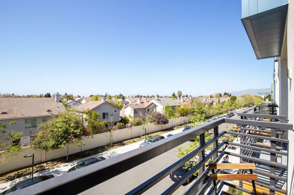 Photo of Patio Balcony in Renaissance