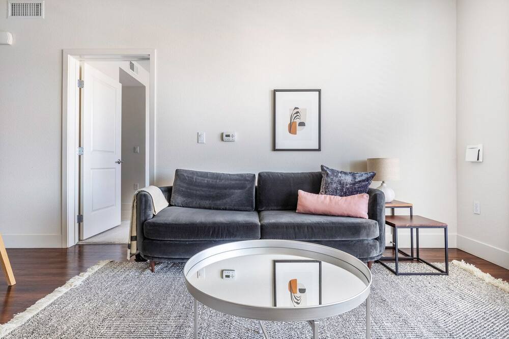 Photo of Livingroom in Renaissance