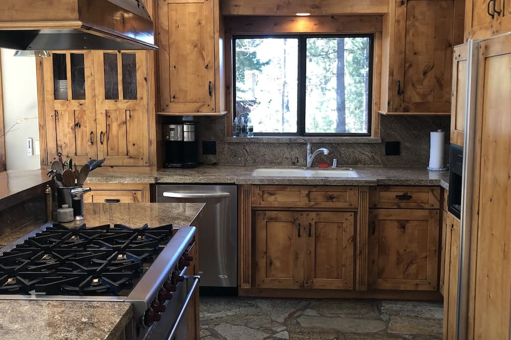Photo of Kitchen in Lake Forest