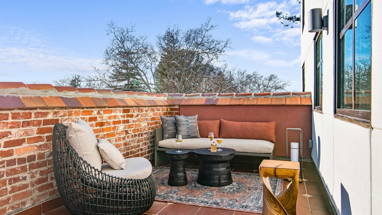 Photo of Patio Balcony in Midtown Sacramento