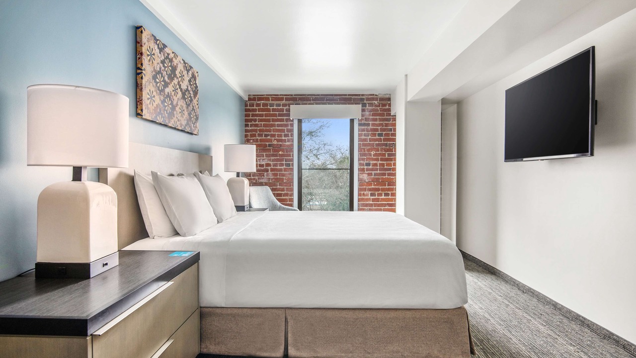 Photo of Bedroom in Midtown Sacramento