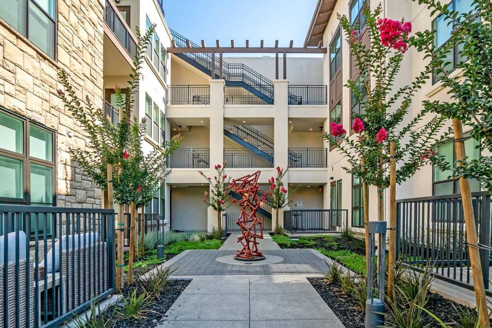 Photo of Outdoor in San Carlos